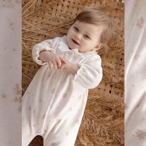 Tartine et Chocolat Velvet White Footed Pajamas with Embroidered Flower - 3M